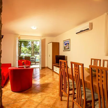 Matilde Beach Resort-8 Apartamento *